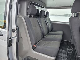 VOLKSWAGEN TRANSPORTER 2.0 TDI L2H1 Dub Cab LED