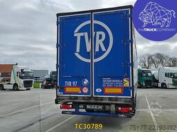 Vanhool 