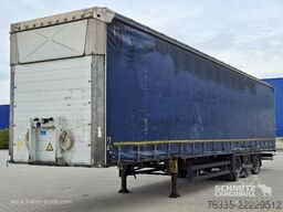Schmitz Cargobull Curtainsider Mega