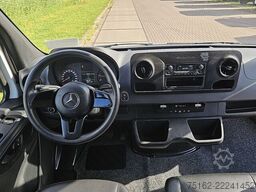 MERCEDES-BENZ SPRINTER 315 Bakwagen Laadklep!