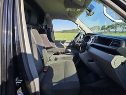 VOLKSWAGEN TRANSPORTER 2.0 TDI T6.1 150Pk Navi NAP!