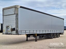 Schmitz Cargobull Curtainsider Mega