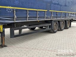 Schmitz Cargobull Curtainsider Mega