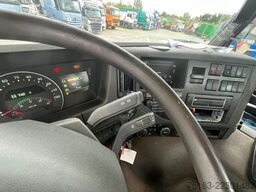 VOLVO FMX 370 4x2 Absetzkipper Funk