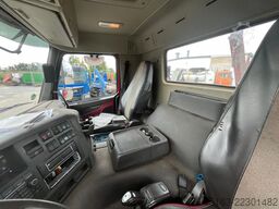 VOLVO FMX 370 4x2 Absetzkipper Funk