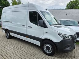 MERCEDES-BENZ Sprinter eSprinter 414 BOTT REGALE FULL HOUSE
