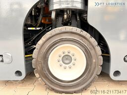 Combilift C3000 / 4100 MM / 3 TONS / LPG /LIKE NEW