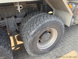 MERCEDES-BENZ Arocs 4145 8X6 Kipper Schwarzmüller