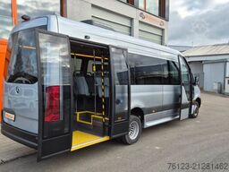 MERCEDES-BENZ Sprinter 517 Heckniederflur Vorlauffahrzeug