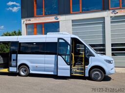 MERCEDES-BENZ Sprinter 517 Heckniederflur Vorlauffahrzeug