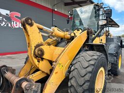 KOMATSU WA 320-7 inkl. Schaufel & Gabel