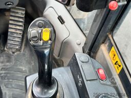 KOMATSU WA 320-7 inkl. Schaufel & Gabel