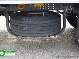 SCHMITZ CARGOBULL SKO FP 45 ThermoKing SLXi 300