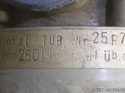 unbekannt 250 Liter 30 bar