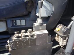 MAN TGA 33.430 waf hooklift,VOOR5.50 METER CONTAINE...