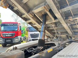 MERCEDES-BENZ Arocs 2646 Meiller DSK 6x4 Kipper Bordmatic