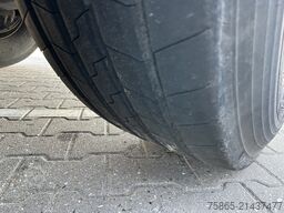 Renders Euro 800 / Multi Container Chassis / 20-30-40-4...