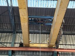 Demag 2 x 3.2 Ton x 22 900 mm