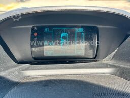 FORD Kuga Sync Edition