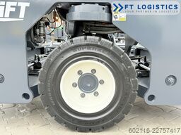 Combilift C4000 DIESEL TRIPLEX 6800 AIR CONDITION