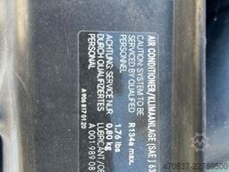 MERCEDES-BENZ Sprinter 516 / RTW / Trage Liege