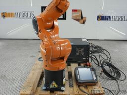 KUKA KR 6  R700 sixx WP