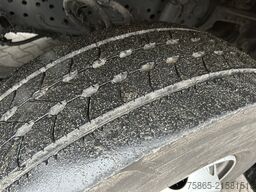 Mercedes-Benz Actros 2542 Gigaspace 6x2 / 429 dkm / NL Truck ...