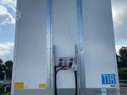 REISTREYLER Box trailer 13,60 3-assig met D'hollandia klep ...