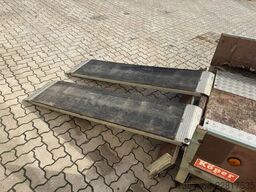  Köper Anhänger mit Verladerampen / TÜV 01/28
