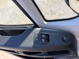 Peugeot Boxer Kasten 435 L4H2  180 AUT/NAvi/PDC