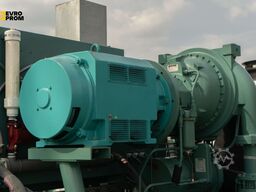 Used Industrial chiller YORK YK CF CG Q7 5CK F 2200 kW