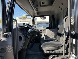 MERCEDES-BENZ ATEGO 818 L Kühlkoffer 5,2 m LBW 1 T*THERMO T+N