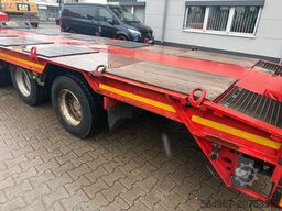 MERCEDES-BENZ 1845 Actros mit Goldhofer STN L3 Tieflader Rampe