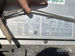 Schmitz Cargobull Curtainsider Standard Getränke