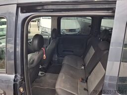 OPEL Combo 5-Sitzer