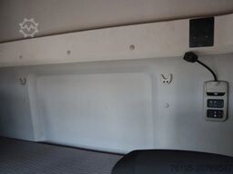 DAF CF 410 Bak+Klep Dhollandia 2.000 kg Slaapcabine