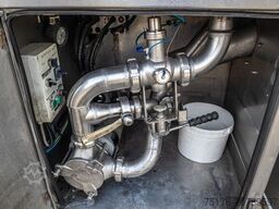 RENAULT KERAX 380+MAGYAR INOX 11000L/3COMP./MELK/LAIT/M...