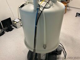 BRUKER 300 UltraShield