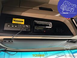 Mercedes-Benz Actros 1842