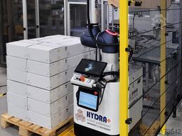 FJ Mayer HYDRA cobot palletizer