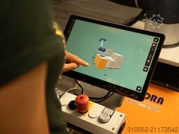 FJ Mayer HYDRA cobot palletizer