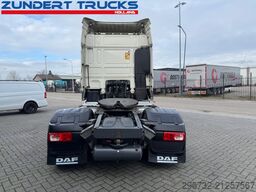 DAF XF 460 SPACECAB, HANDGESCHAKELD