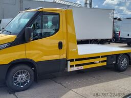 IVECO Daily 35S18 35S18 LED NAVIAHK + Tacho
