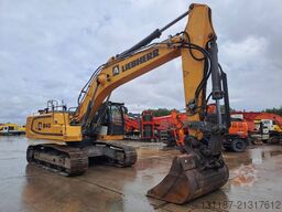 Liebherr R 946
