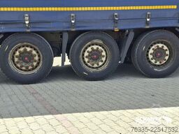 Kögel Curtainsider Mega