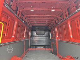 Volkswagen Crafter 35 Maxi L4H3 1Hand PDC Kamera