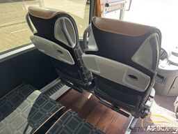 MERCEDES-BENZ Tourismo, 64 Seats