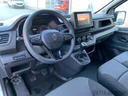 Renault KOMFORT L2H1 3,1t BLUE dCi 130 NAVI KOMFORT NAVI