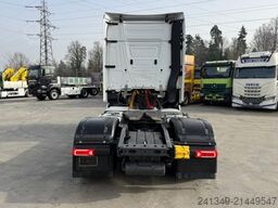 MERCEDES-BENZ Actros 1851 4x2