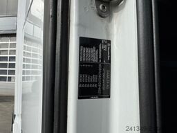 MERCEDES-BENZ Actros 1851 4x2